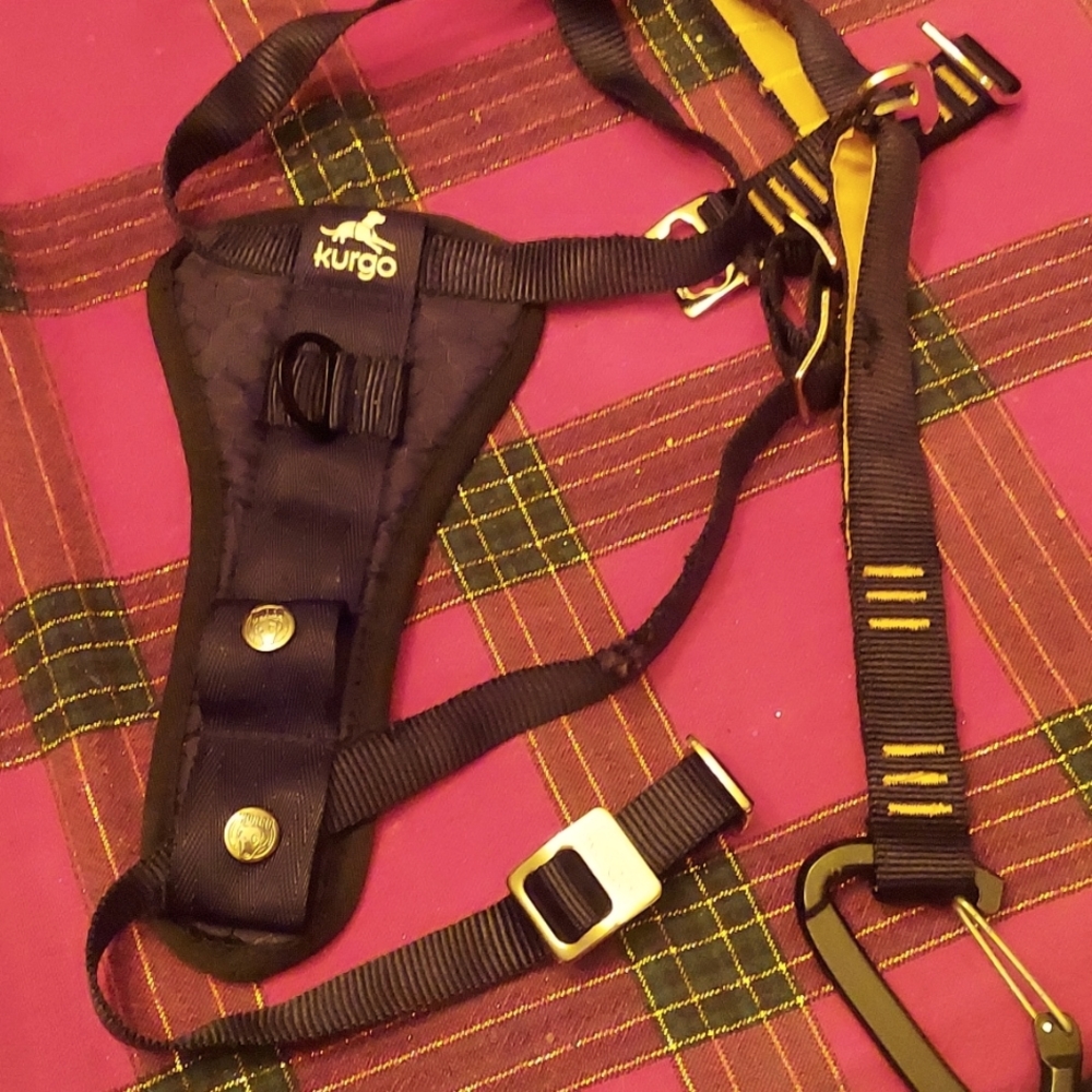 Kurgo Tru fit smart harness